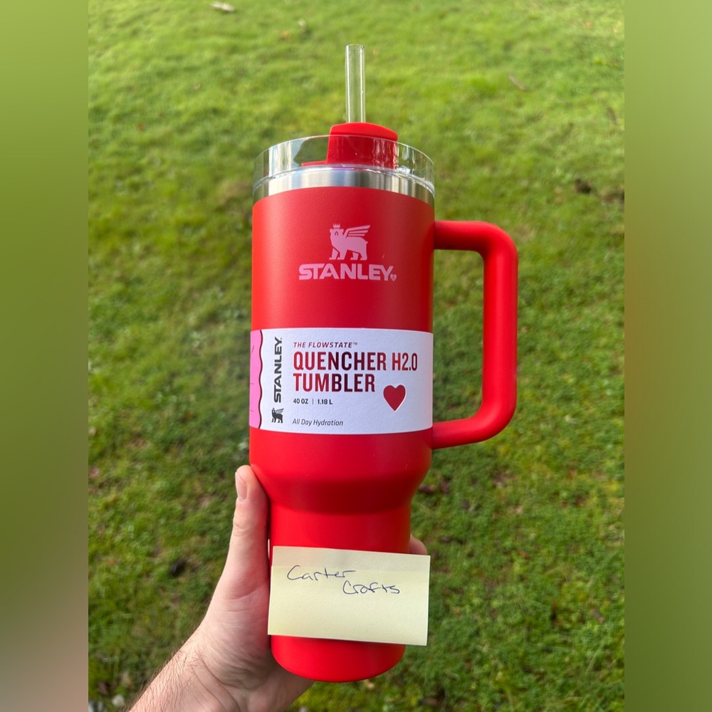 Stanley Valentines Day 40 Oz  Target Exclusive ❤️Target Red❤️ Tumbler AUTHENTIC